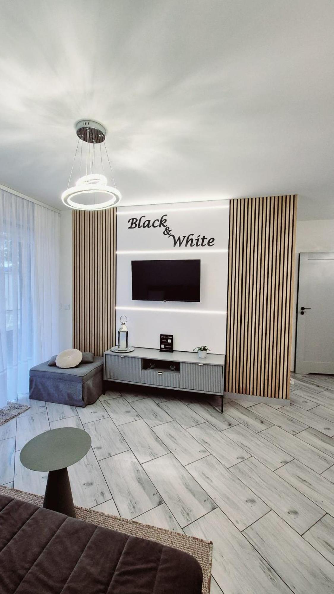 Black-white * Mielno (Koszalin)